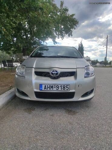 Transport: Toyota Auris: 1.4 l | 2007 year Coupe/Sports — 2