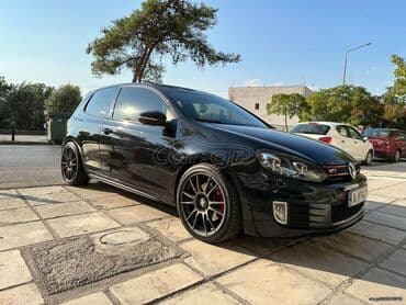Sale cars: Volkswagen Golf: 2 l | 2010 year Coupe/Sports — 3