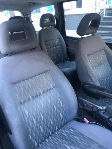 Sale cars: Ford Galaxy: 1.9 l | 2002 year 177000 km MPV — 7