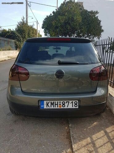 Volkswagen Golf: 1.6 l. | 2005 έ. Χάτσμπακ — 1