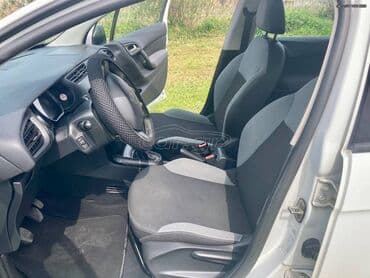 Sale cars: Citroen C3: 1.4 l | 2012 year 67000 km Hatchback — 9