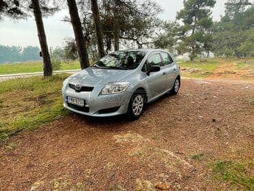 Used Cars: Toyota Auris: 1.4 l | 2007 year Hatchback — 1