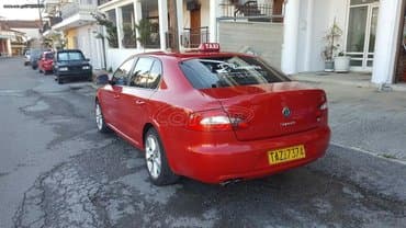 Οχήματα: Skoda Superb: 2 l. | 2012 έ. 495000 km. Λιμουζίνα — 3