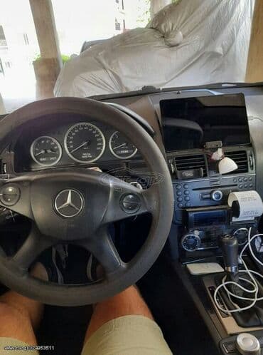Used Cars: Mercedes-Benz C 200: 2 l | 2010 year Limousine — 4