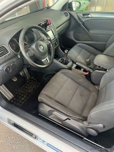 Transport: Volkswagen Golf: 1.6 l | 2011 year Coupe/Sports — 5