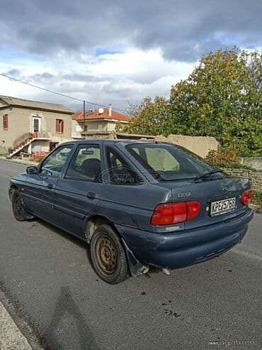Transport: Ford Escort: 1.4 l | 1996 year 275000 km Hatchback — 3