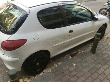 Transport: Peugeot 206: 1.1 l | 1999 year 200000 km Coupe/Sports — 3