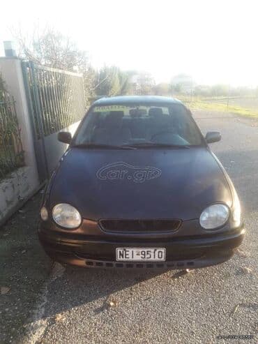 Toyota: Toyota Corolla: 1.6 l. | 1999 έ. Λιμουζίνα — 2