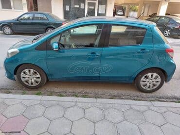Sale cars: Toyota Yaris: 1.4 l | 2012 year Coupe/Sports — 2