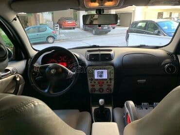 Used Cars: Alfa Romeo 147: 1.6 l | 2009 year 116500 km Hatchback — 4