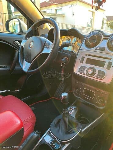 Sale cars: Alfa Romeo MiTo: 1.3 l | 2010 year 194000 km Coupe/Sports — 4