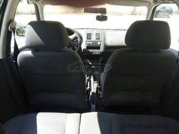 Used Cars: Volkswagen Golf: 1.4 l | 2000 year Hatchback — 8