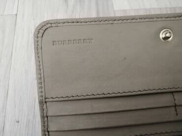 Άλλα: Burberry leather wallet in very good condition, many compartments as — 12