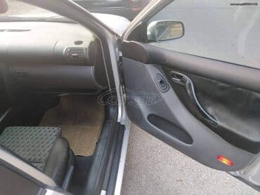 Transport: Seat : 1.6 l | 2000 year 320000 km Hatchback — 6