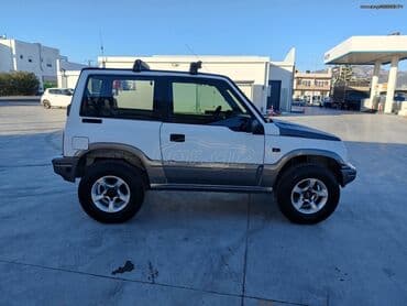 Transport: Suzuki Vitara: 1.6 l | 2004 year 275000 km SUV/4x4 — 9