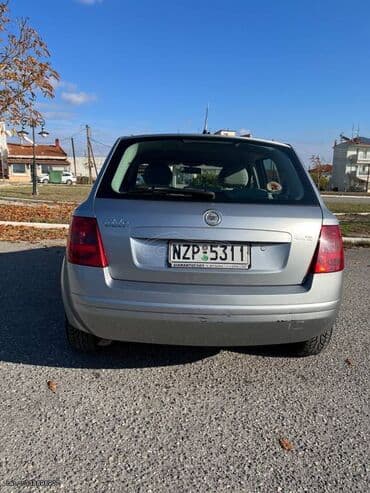Μεταχειρισμένα Αυτοκίνητα: Fiat Stilo: 1.4 l. | 2003 έ. 176000 km. Χάτσμπακ — 3
