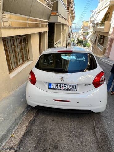 Skoda: Peugeot 208: 1.4 l. | 2015 έ. 78590 km. Χάτσμπακ — 2