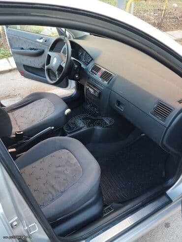 Sale cars: Skoda Fabia: 1.4 l | 2002 year 255000 km Hatchback — 8