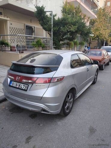 Honda: Honda Civic: 1.4 l. | 2010 έ. Χάτσμπακ — 3