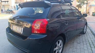 Transport: Toyota Corolla: 1.4 l | 2004 year Hatchback — 6