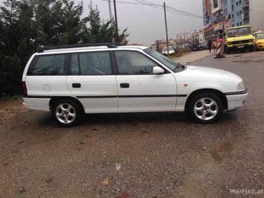 Opel: Opel Astra: 1.7 l. | 1998 έ. 323000 km. Πολυμορφικό — 3