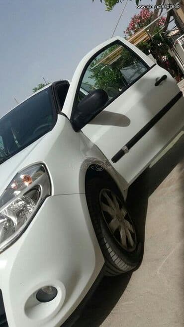 Sale cars: Renault Clio: 1.5 l | 2012 year 92000 km Coupe/Sports — 3