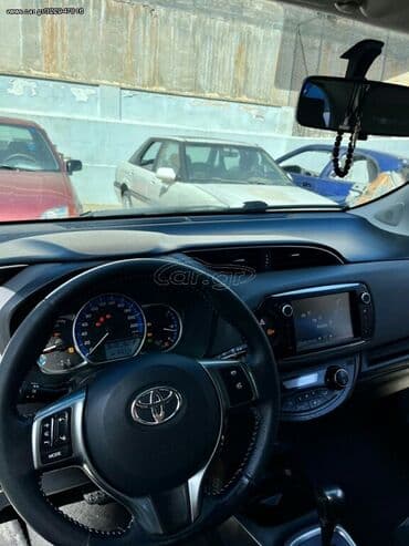 Toyota: Toyota Yaris: 1.5 l. | 2016 έ. Χάτσμπακ — 9
