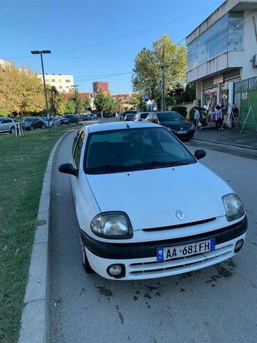 Renault: Renault Clio: 1.9 l. | 1999 έ. 211000 km. Χάτσμπακ — 2