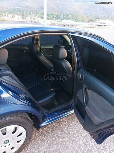 Skoda Octavia: 1.9 l | 2010 year 748969 km Limousine — 9