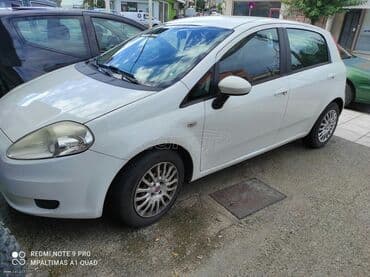 Transport: Fiat Grande Punto : 1.2 l | 2009 year 173758 km Hatchback — 2