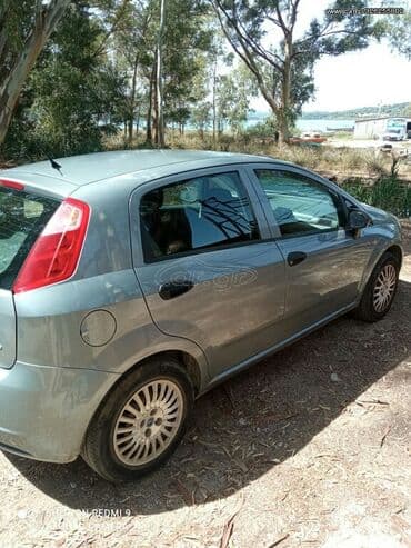 Fiat Grande Punto: 1.2 l. | 2008 έ. 126000 km. Χάτσμπακ — 3