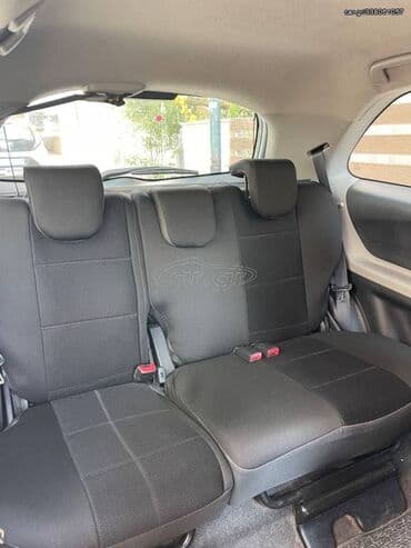 Transport: Toyota Yaris: 1 l | 2006 year Hatchback — 6