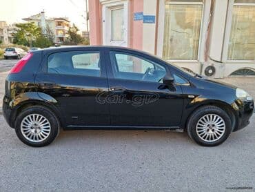 Fiat Punto: 1.3 l | 2009 year 145000 km Limousine — 2