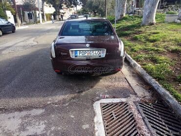 Used Cars: Lancia Thesis: 2 l | 2005 year 240000 km Limousine — 2