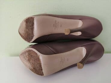 Γυναικεία είδη Υπόδησης: Αντλίες Valentino Garavani Rockstud Πολύ καλή κατάσταση, 100% — 7