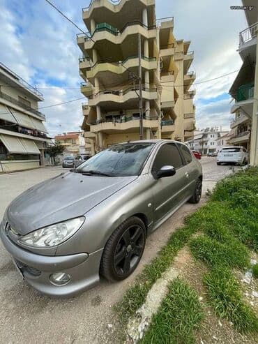 Peugeot 206: 1.6 l | 2005 year 162000 km Hatchback — 2