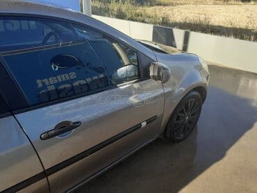 Sale cars: Renault Clio: 1.2 l | 2008 year 199000 km Hatchback — 5