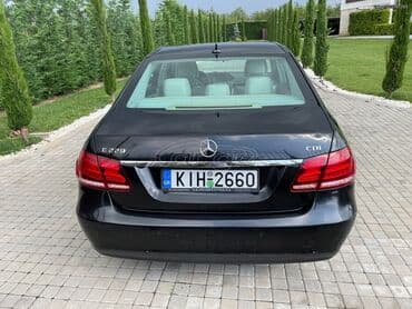 Transport: Mercedes-Benz E 220: 2.2 l | 2014 year Limousine — 1