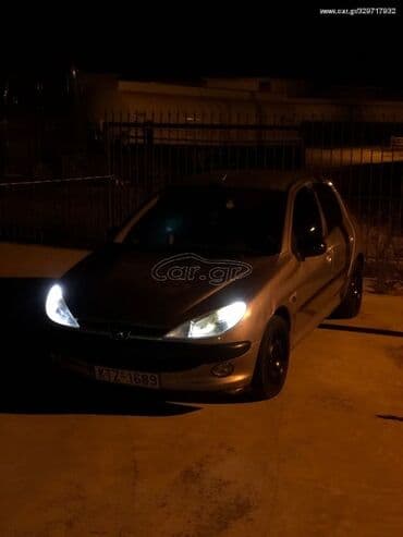 Peugeot 206: 1.1 l | 2001 year 215000 km Coupe/Sports — 7
