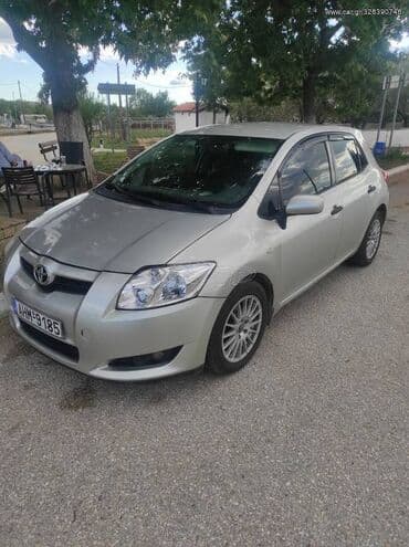 Transport: Toyota Auris: 1.4 l | 2007 year Coupe/Sports — 4