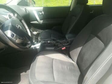 Used Cars: Nissan Qashqai : 1.6 l | 2011 year SUV/4x4 — 7