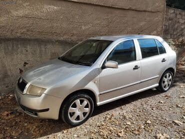 Sale cars: Skoda Fabia: 1.4 l | 2002 year 255000 km Hatchback — 2