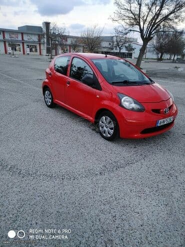 Transport: Toyota Aygo: 1.1 l | 2008 year Hatchback — 2