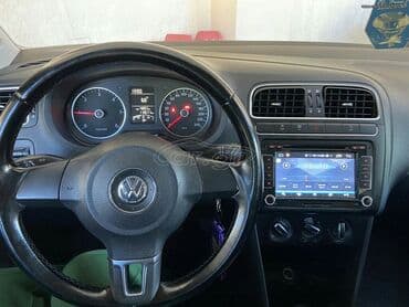 Sale cars: Volkswagen : 1.2 l | 2013 year Hatchback — 8