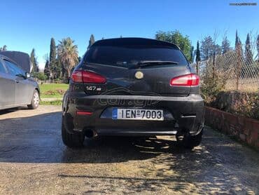 Transport: Alfa Romeo 147: 1.6 l | 2006 year 173249 km Hatchback — 1