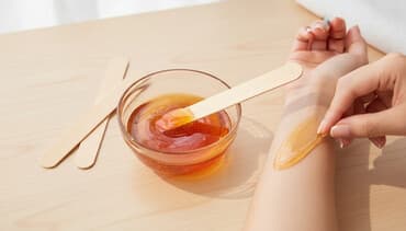 Μπέιμπι σίτερ, νταντά: Αποτρίχωση με κερί για άνδρες/Waxing services for men only Γειά σας — 11