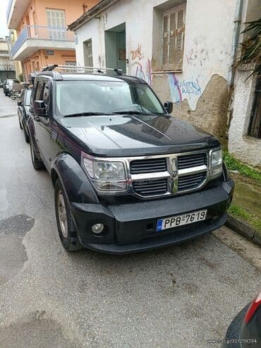 Transport: Dodge Nitro: 2.8 l | 2008 year 150000 km SUV/4x4 — 5