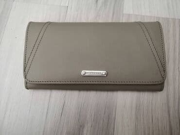 Άλλα: Burberry leather wallet in very good condition, many compartments as — 1