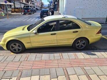 Transport: Mercedes-Benz C 200: 2 l | 2004 year Limousine — 3
