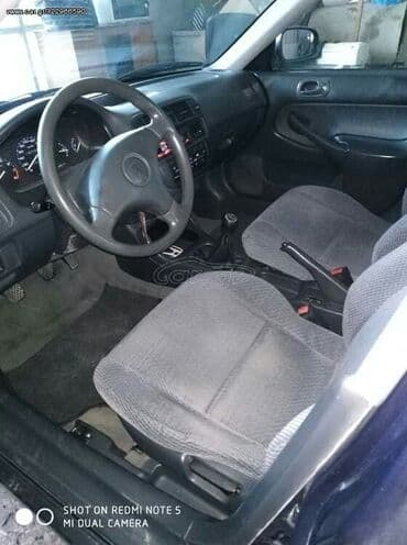 Honda Civic: 1.4 l | 1997 year Sedan — 3